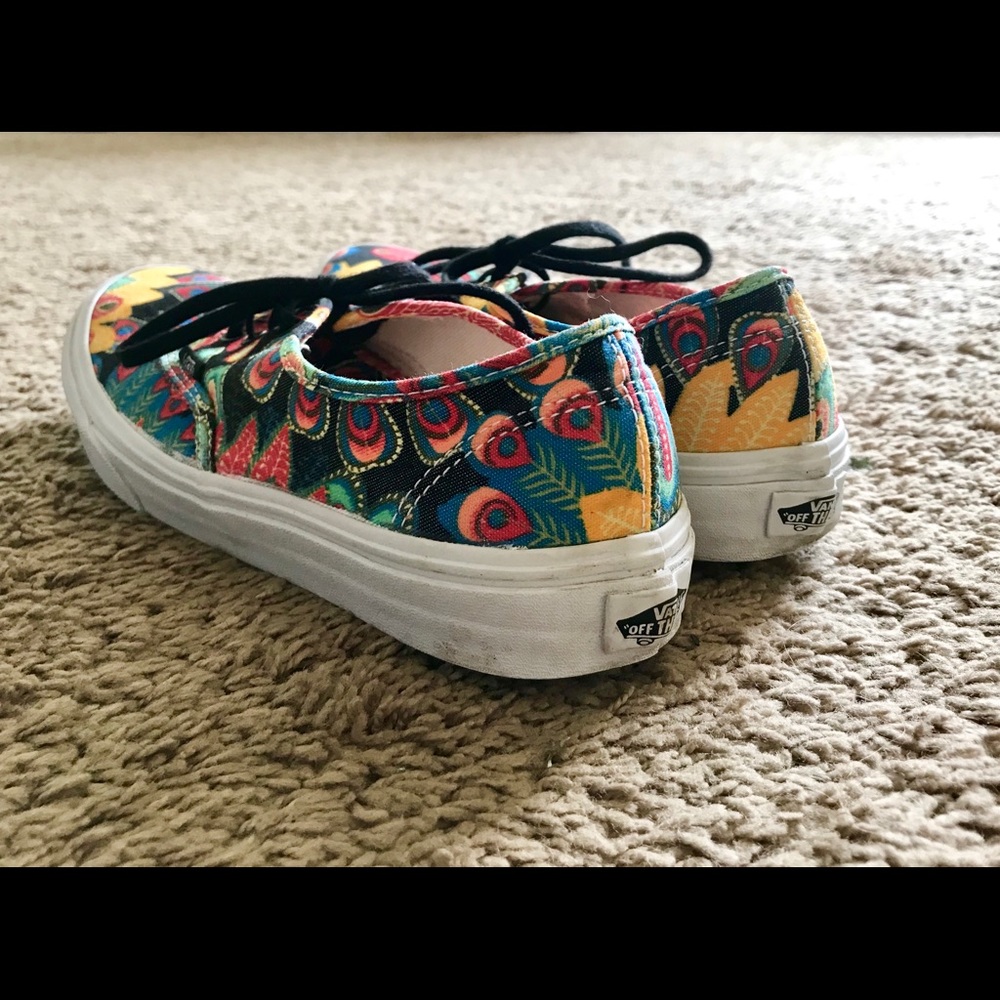 Vans - Picture 2 of 3